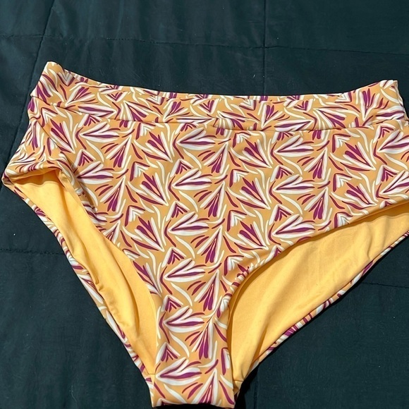 Senita athletics bikini bottom - Picture 1 of 4